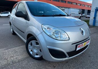  Voir d&eacute;tails -Renault Twingo II 1.2 60ch Base &agrave; Colmar (68)