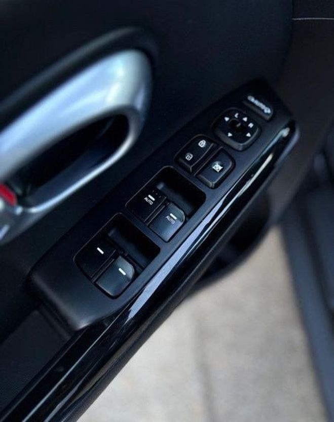 Kia Soul 1.6 CRDI 136CH L Noir de 2016