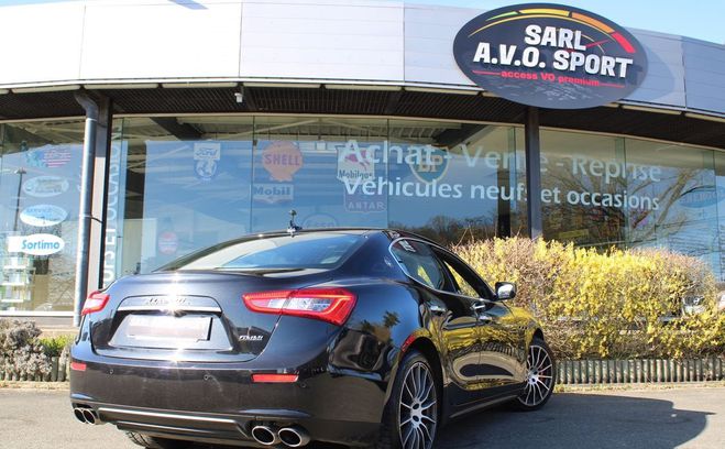 Maserati Ghibli iii 3.0 v6 diesel 275 granlusso auto -or Noir de 2017