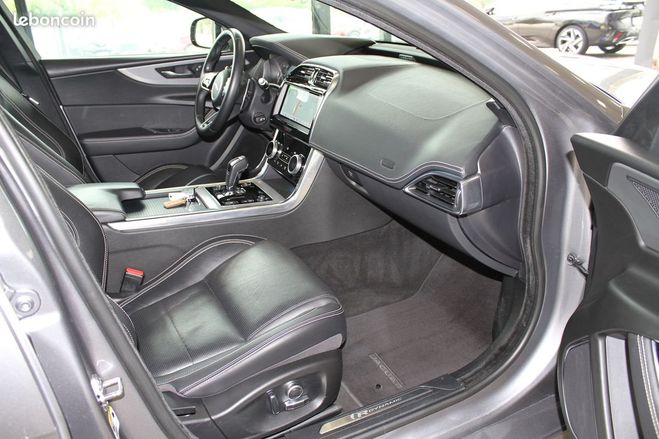 Jaguar XE 2.0d 180 R Dynamic S BVA9 (Toit ovrant C Gris de 2020