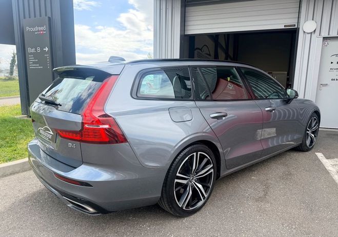 Volvo V60 B4 2.0d 197ch R-Design GearTronic8 1�re  Gris de 2021