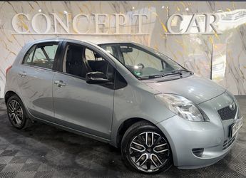  Voir d&eacute;tails -Toyota Yaris 1.4 D-4D SOL &agrave; Saint-Maur-des-Foss�s (94)