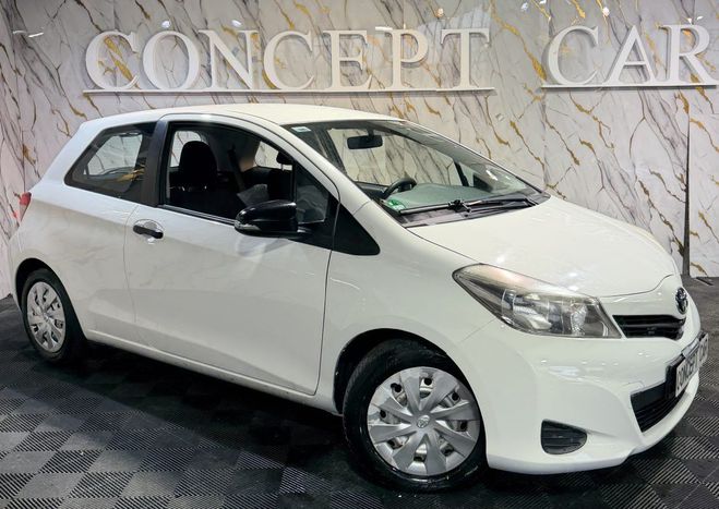 Toyota Yaris 1.0 VVT-i COOL Blanc de 2012