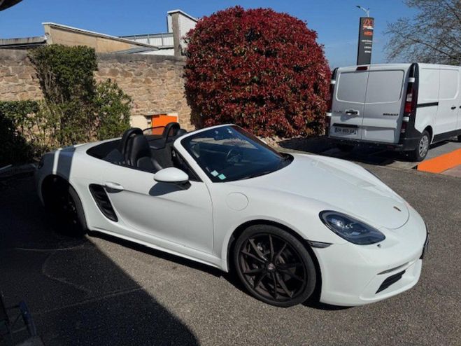 Porsche Boxster 2.0i - 300 - BV PDK 718 TYPE 982 CABRIOL BLANC de 2017