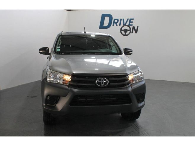 Toyota Hilux 2.4L D-4D 4x4 2016 PICK UP DOUBLE CABINE NOIR de 2017