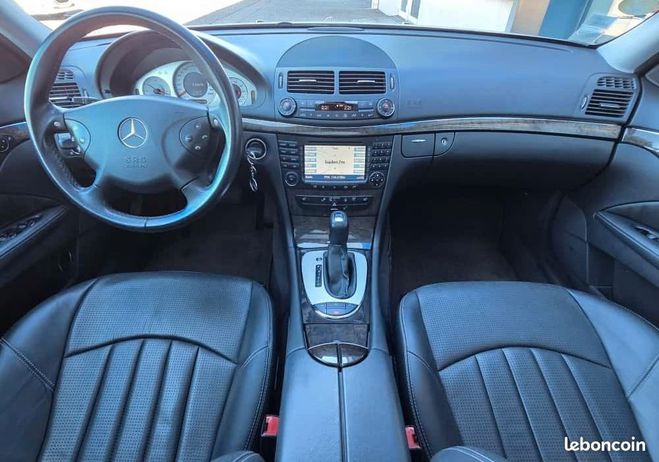 Mercedes Classe E 5.4 55 475 ch amg bva toit panoramique h Gris de 2004