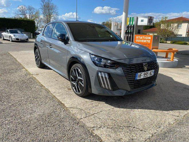 Cliquer pour voir la photo suivante Peugeot 208 HYBRID 136 GT E-DCS gris foncé verni de 2025