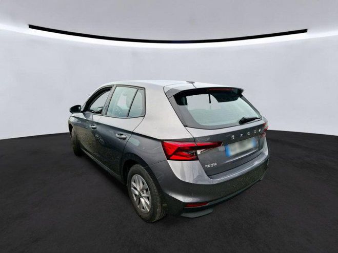 Skoda Fabia 1.0 TSI 110CH AMBITION DSG7 Gris F de 2023
