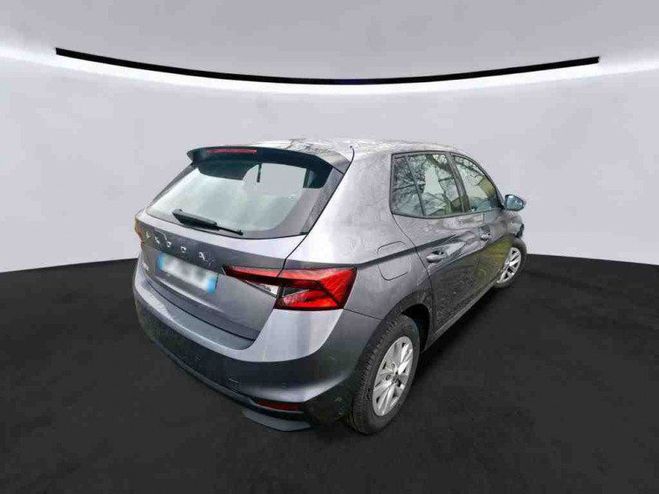 Skoda Fabia 1.0 TSI 110CH AMBITION DSG7 Gris F de 2023