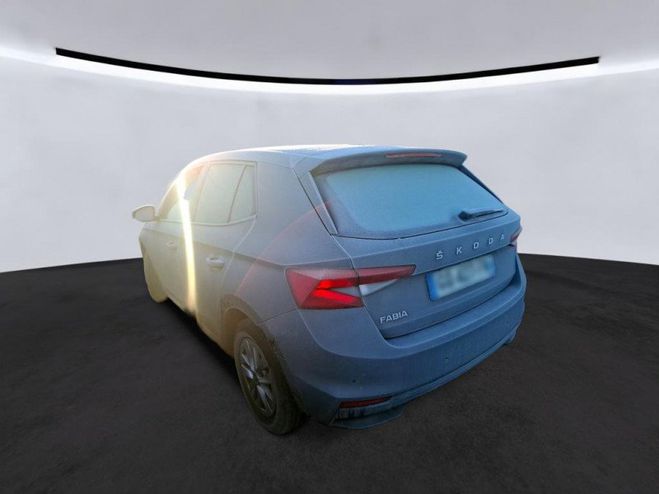 Skoda Fabia 1.0 TSI 110CH AMBITION DSG7 Gris F de 2023