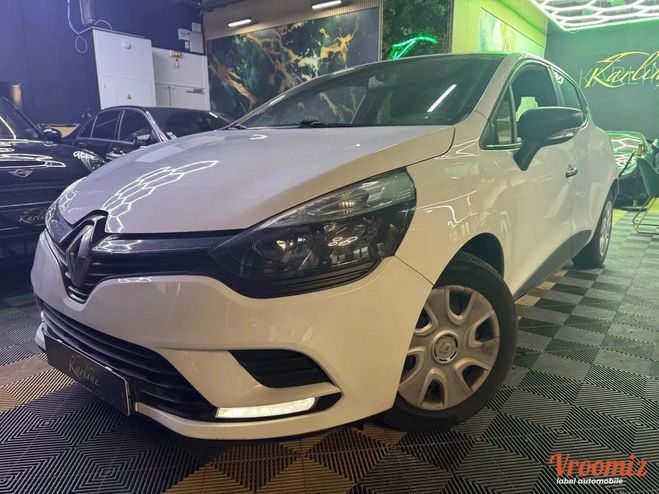 Renault Clio SOCIETE 1.5 DCI 75 cv ENERGY AIR MEDIANA Blanc de 2019