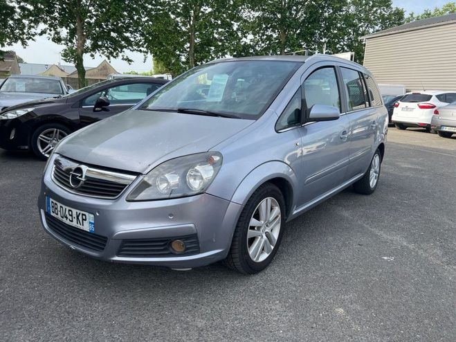 Opel Zafira 1.9 CDTI120 COSMO 7 PLACES Gris F de 2007