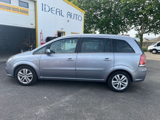 Opel Zafira 1.9 CDTI120 COSMO 7 PLACES Gris F de 2007