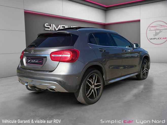Mercedes Classe GLA CLASSE 200 d 4-Matic Activity Edition 7- Gris de 2017