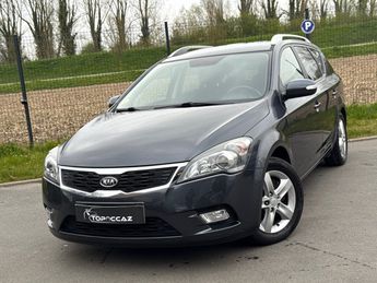  Voir d&eacute;tails -Kia Ceed d SW CEED 1.6 CRDI 115CH ACTIVE * 101.00 &agrave;  La Chapelle-d'Armenti�res (59)