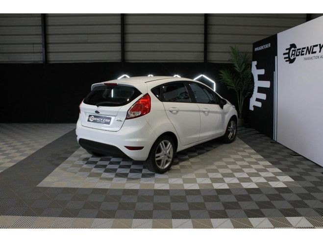 Ford Fiesta 1.25i - 82 2008 BERLINE Edition PHASE 2  BLANC de 2016