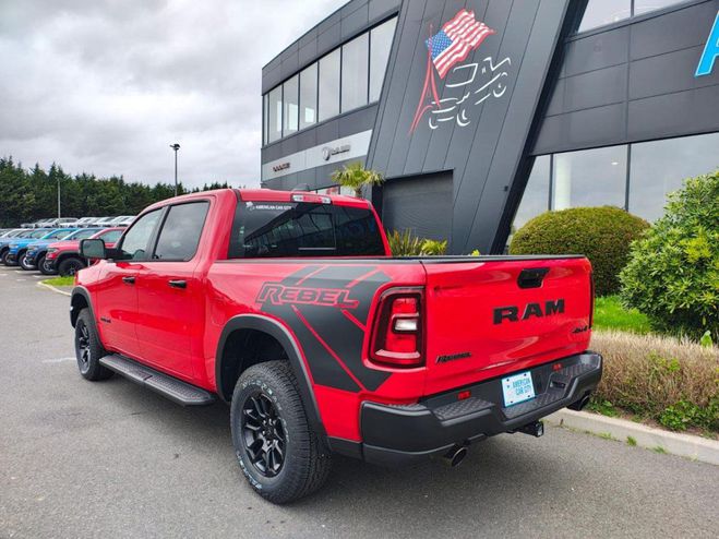 Dodge Ram 1500 CREW CAB REBEL Rouge de 2025