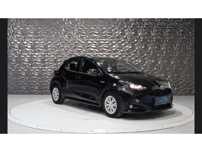 Toyota Yaris Hybrid 116h - BV e-CVT IV 2020 France Bu NOIR de 2021