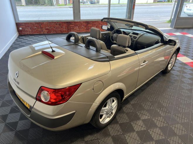 Renault Megane CC II 1.6 16V 115CH CONFORT AUTHENTIQUE BEIGE de 2004