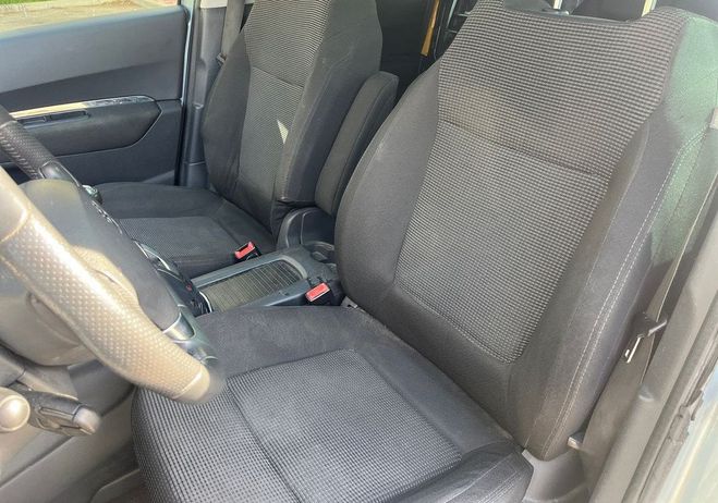 Peugeot 5008 7 PLACES 112CH-1.6 HDI Gris de 2010