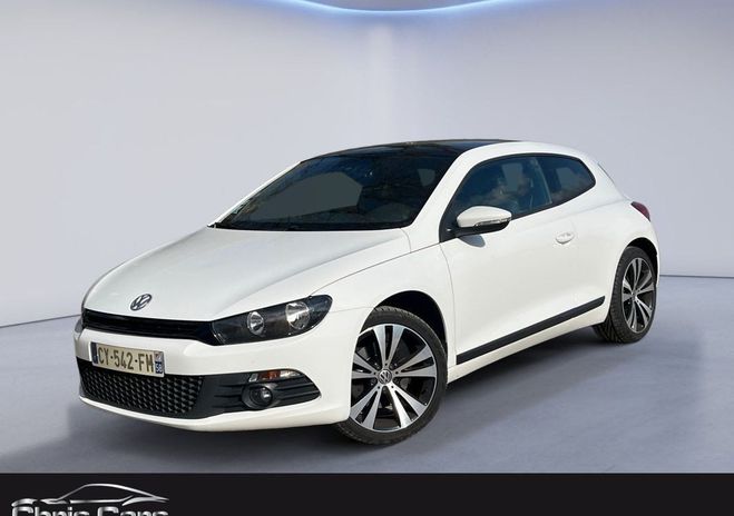 Volkswagen Scirocco sportline 1.4 tsi 160ch Blanc de 2013