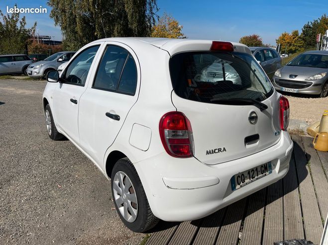Nissan Micra 1.2 80ch pure drive 5p Blanc de 2013