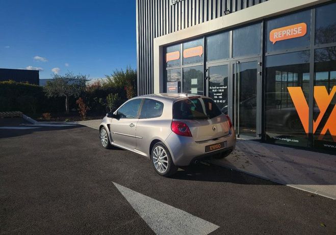 Renault Clio RS iii 2.0 200 ch phares xenon Gris de 2006