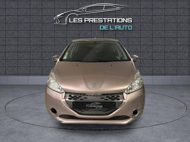 Peugeot 208 1.4 e-HDi FAP Active BMP5 5p ROUGE de 2012