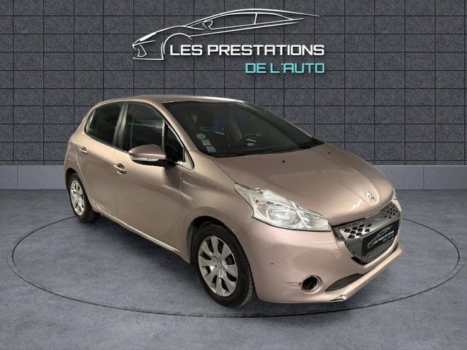 Peugeot 208 1.4 e-HDi FAP Active BMP5 5p ROUGE de 2012