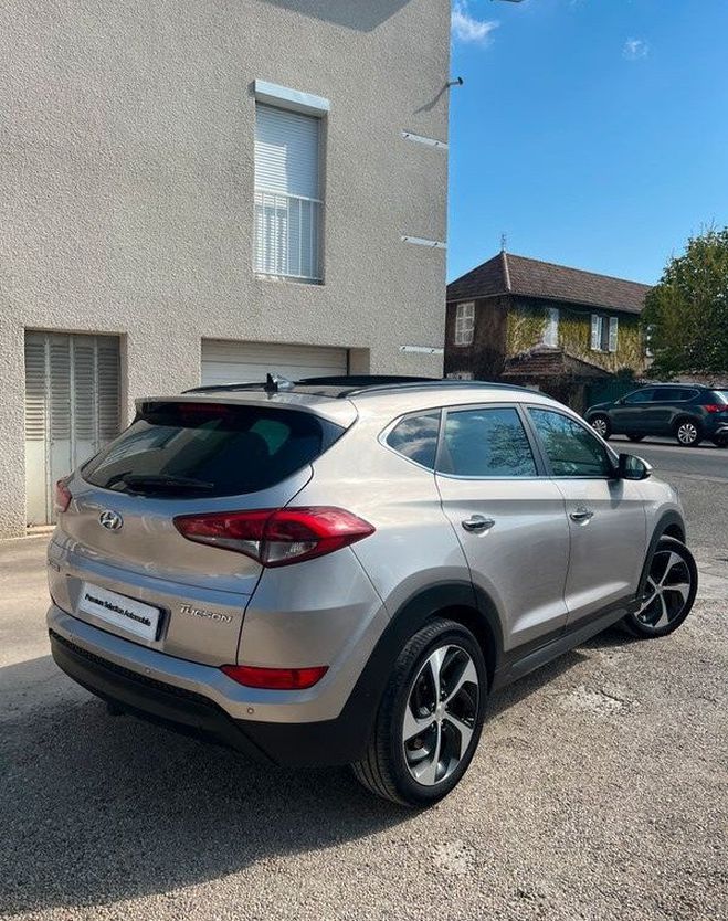 Hyundai Tucson 1.7 CRDi 141 Bo�te auto Executive Gris de 2016