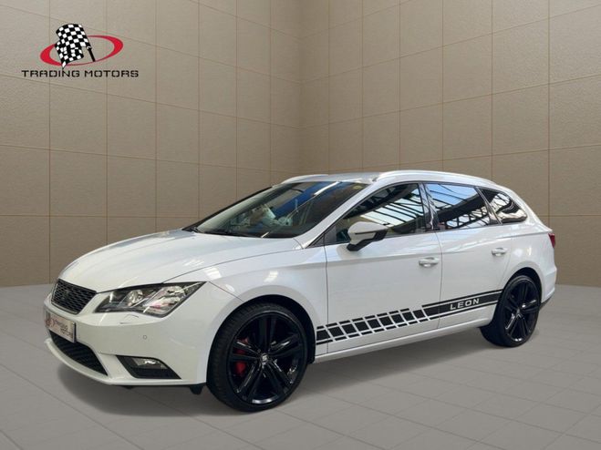 Cliquer pour voir la photo suivante Seat Leon XCELLENCE BVA CARPLAY Blanc de 2016