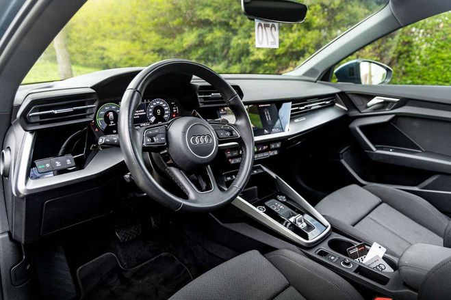 Audi A3 Sportback 40 TFSI e S-line Bleu M�tallis� de 