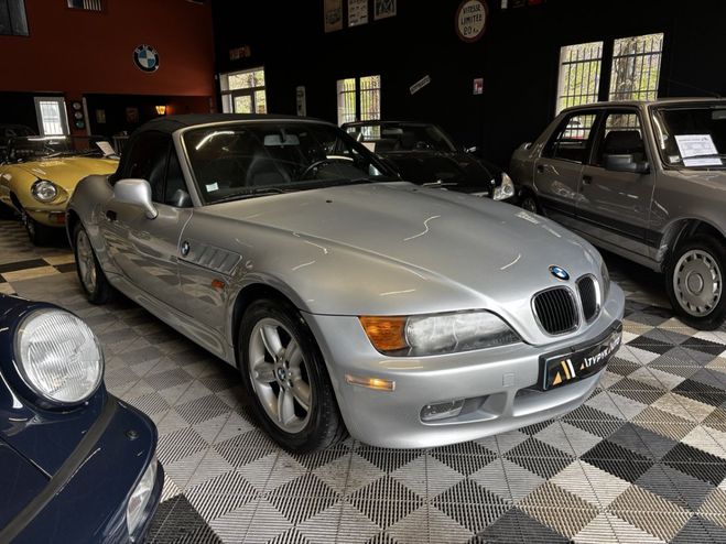 BMW Z3 Roadster 1,8 115ch Bvm Gris clair m�tallis�e de 1999