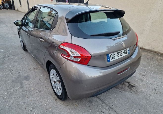 Peugeot 208 essence 82ch boite automatique garantie  Marron de 2015