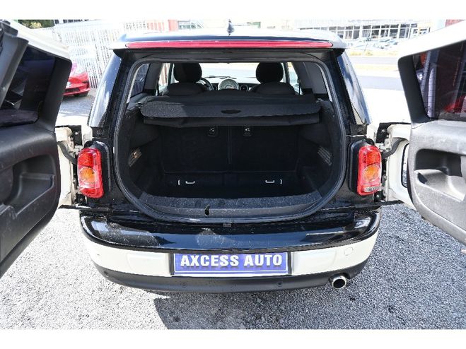 Mini Clubman R55 122 ch Cooper A Blanche de 2010