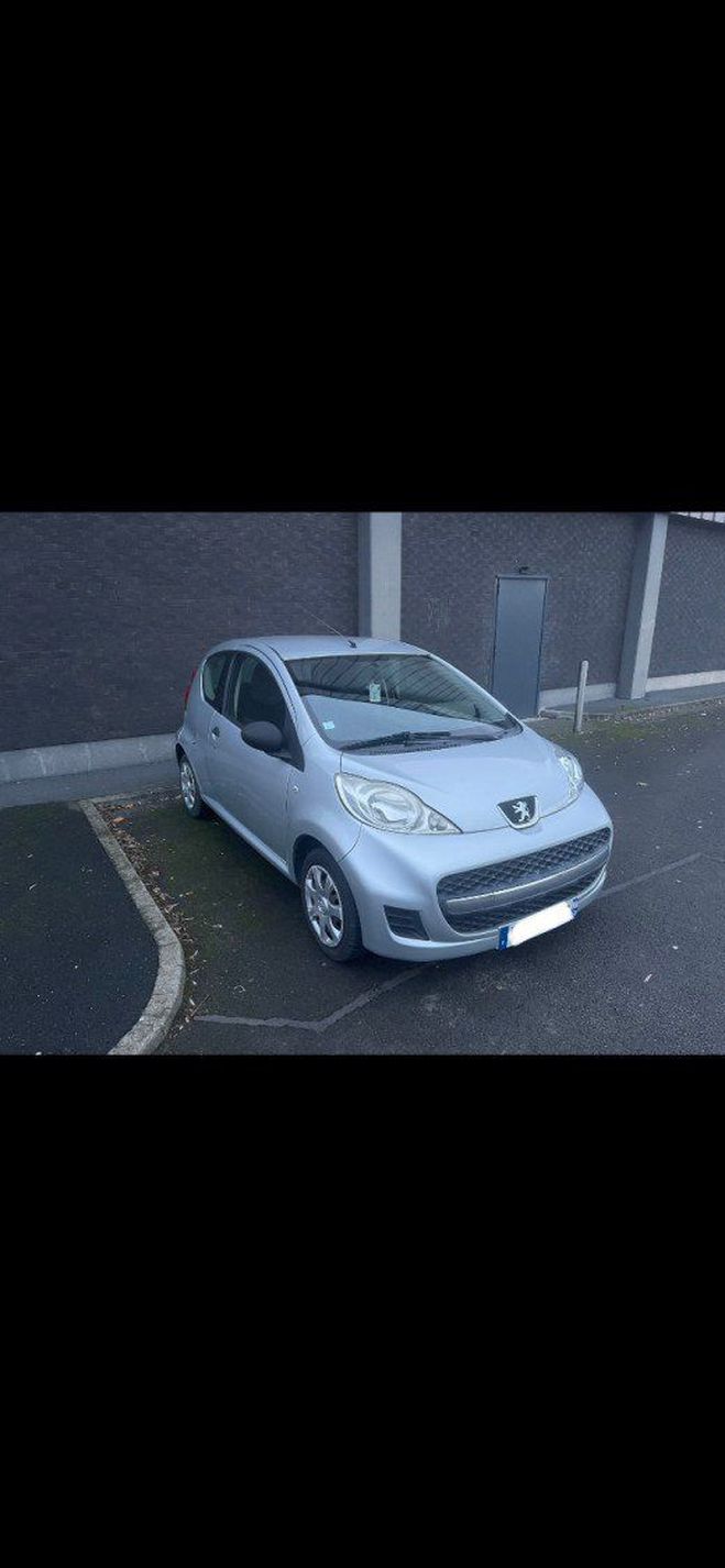 Peugeot 107  Gris de 2011