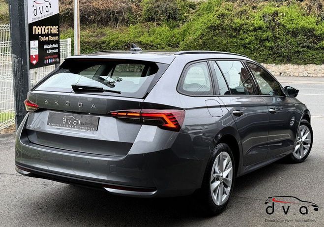 Skoda Octavia Combi 2.0 TDI 150 ch Selection DSG Gris de 2024
