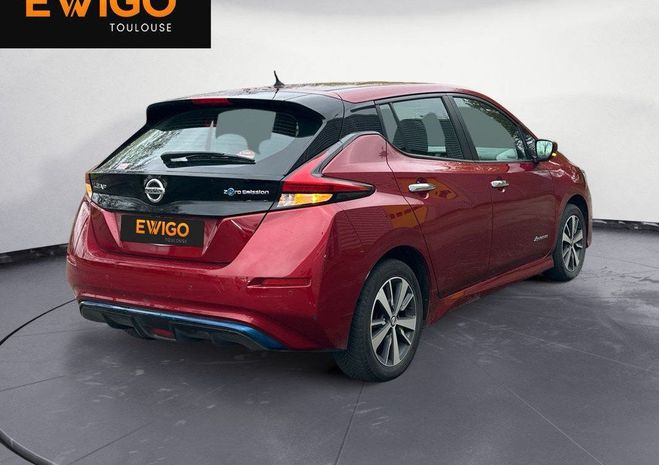 Nissan Leaf electric acenta 122ppm 40kwh Rouge de 2018