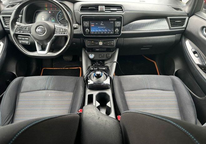 Nissan Leaf electric acenta 122ppm 40kwh Rouge de 2018