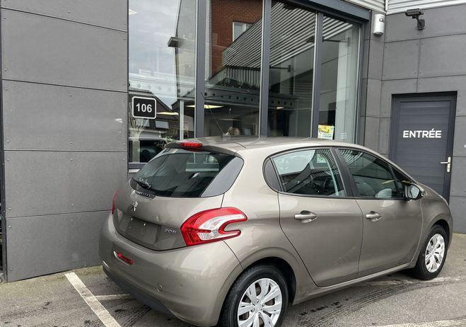 Peugeot 208 1.4 hdi  de 2015