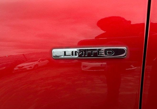 Renault Clio 09 TCE 90 ch LIMITED Rouge de 2014