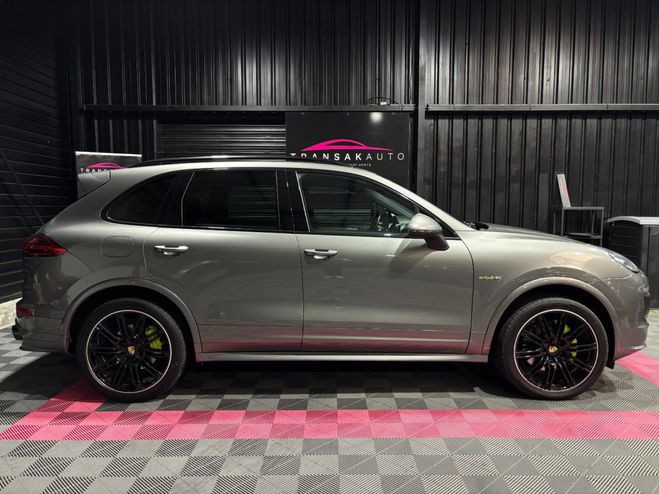 Porsche Cayenne 3.0 V6 416 ch S E-Hybrid Tiptronic A Gris de 2015