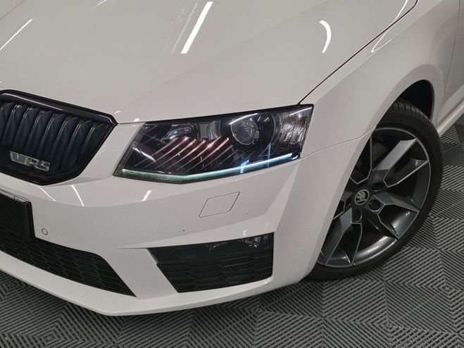 Skoda Octavia 2.0 TDI 184 ch CR FAP DSG6 RS / Carplay  Blanc de 2015