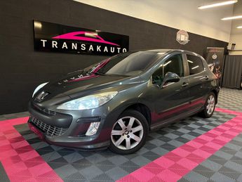  Voir d&eacute;tails -Peugeot 308 1.6 VTi 120ch Premium / CARPLAY / Attela &agrave; Harfleur (76)