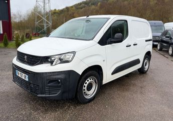  Voir d&eacute;tails -Peugeot Partner 1.5 bhdi 100cv de 2021 -garantie- &agrave; Algrange (57)