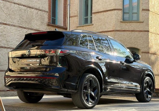 Volkswagen Tiguan R-LINE 1.5 eHYBRID TSI 272 ch BVA DSG6 Noir de 2024