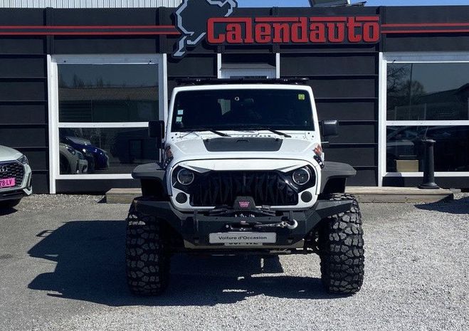 Jeep Wrangler UNLIMITED 2.8 CRD 200CH FAP MOUNTAIN Blanc de 2012