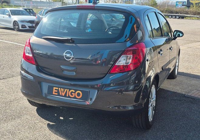 Opel Corsa 1.4 t 100 cosmo pack Gris de 2013