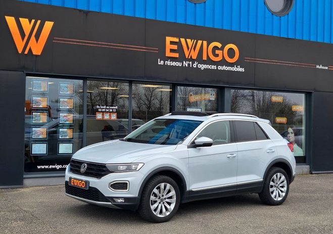 Cliquer pour voir la photo suivante Volkswagen T Roc 1.5 tsi 150 evo carat dsg toit ouvrant Gris de 2020