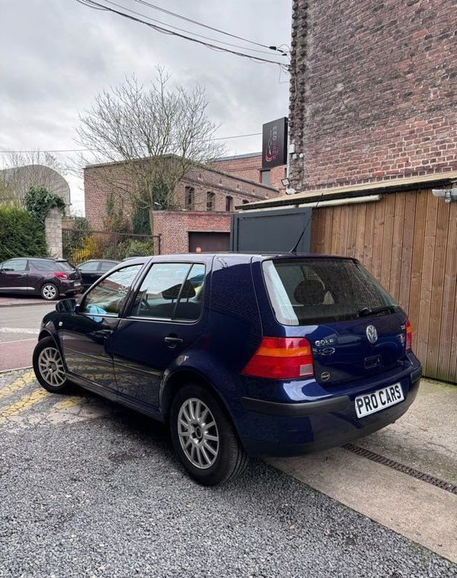 Volkswagen Golf IV 1.9 SDI Bleu de 2003